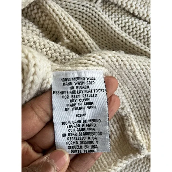 Vintage Eileen Fisher chunky cable knit sweater crafted from 100% merino wMedium